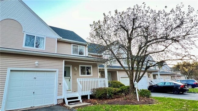 72 Florence Way in Farmington, CT - Building Photo - Building Photo