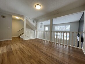 7411 W Franklin Ave in Minneapolis, MN - Building Photo - Building Photo