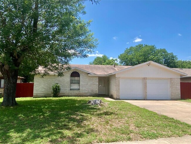 property at 1202 Meadgreen Dr