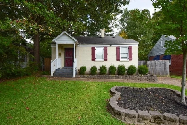 property at 3684 Marion Ave