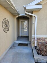 1023 W Boston Ct in North Salt Lake, UT - Building Photo - Building Photo