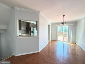 249 Edge Creek Ln in Odenton, MD - Building Photo - Building Photo