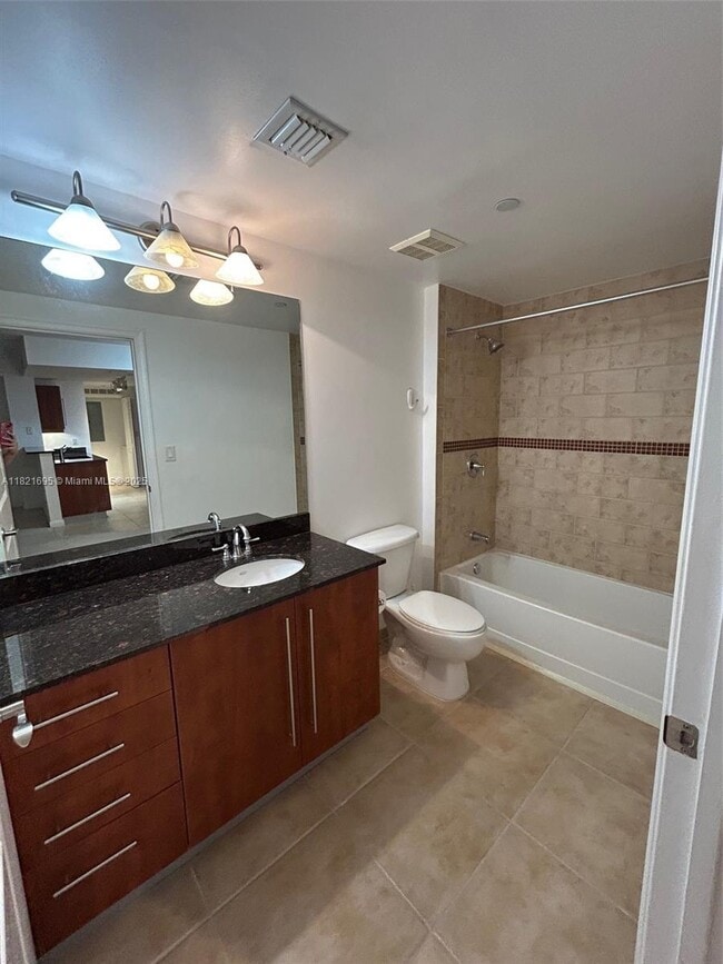 7355 SW 89th St, Unit 618N