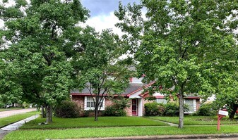 15803 Baytree Dr in Houston, TX - Building Photo