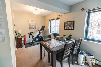 2336 N Commonwealth Ave in Chicago, IL - Building Photo - Building Photo