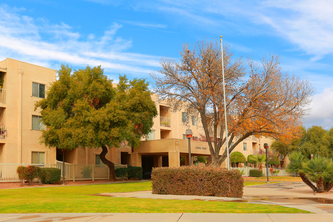 Council House Apartments in Tucson, AZ - Building Photo