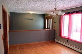 9 McKenzie Ave in Fairfield, ME - Building Photo - Building Photo