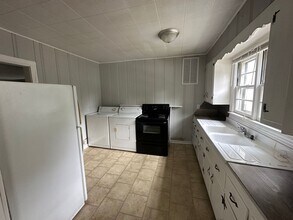 700 Sycamore St in Murray, KY - Building Photo - Building Photo