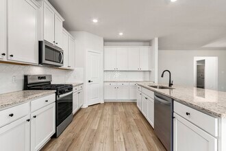 3106 Bolt Rope Dr in Santa Fe, TX - Building Photo - Building Photo