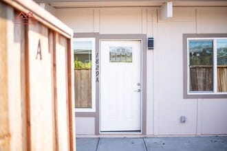 1829 El Parque Ct in San Mateo, CA - Building Photo - Building Photo