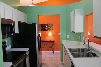 4006 39th St W in Bradenton, FL - Building Photo - Building Photo