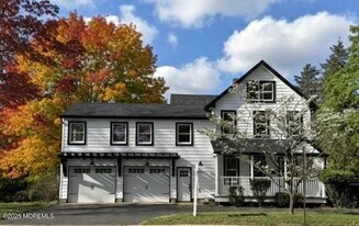 555 Cedar Ave in West Long Branch, NJ - Building Photo