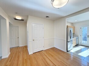 55 Saugatuck Ave in Westport, CT - Building Photo - Building Photo
