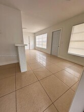633 NW 20th St in Pompano Beach, FL - Building Photo - Building Photo