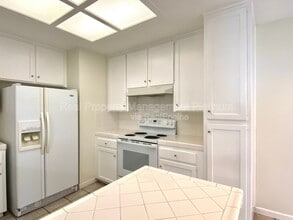 5811 W Sample Ave in Fresno, CA - Building Photo - Building Photo
