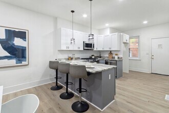 6202 Callowhill St in Philadelphia, PA - Building Photo - Building Photo