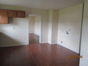 1251 Gaston Rd in Skippers, VA - Building Photo - Building Photo