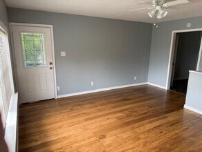 3106 Western in West Orange, TX - Building Photo - Building Photo