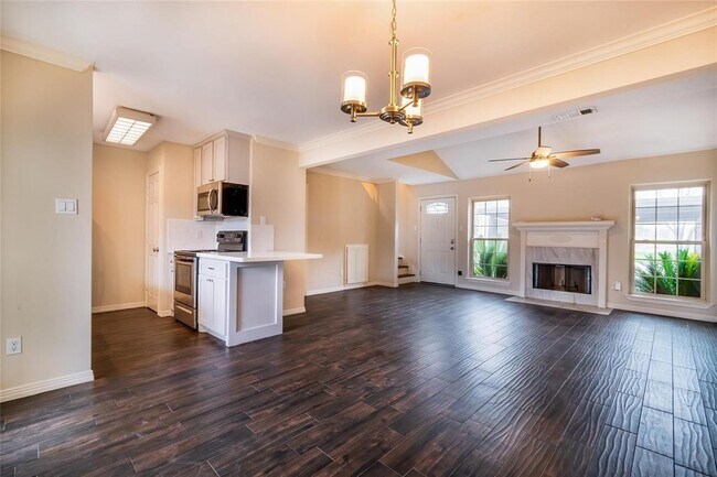 property at 797 Worthshire St
