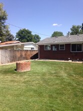 1827 S Reed St in Lakewood, CO - Building Photo - Building Photo