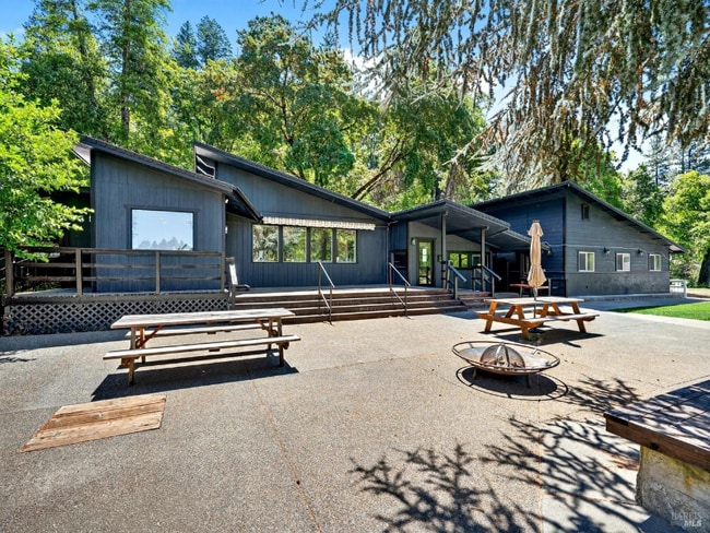 property at 16451 Golf Rd