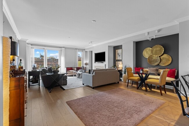 property at 801 Key Hwy