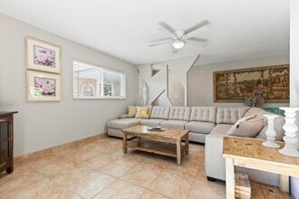 22 Clark Ln in Palm Coast, FL - Building Photo - Building Photo