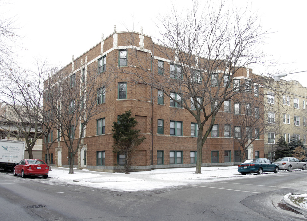 3500 N Wilton Ave in Chicago, IL - Foto de edificio