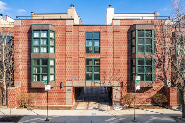 1701 N Halsted St in Chicago, IL - Building Photo - Building Photo