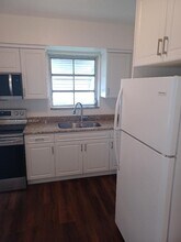 3670 SW 20th St in Miami, FL - Building Photo - Building Photo