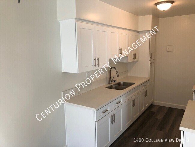 property at 1400 College View Dr