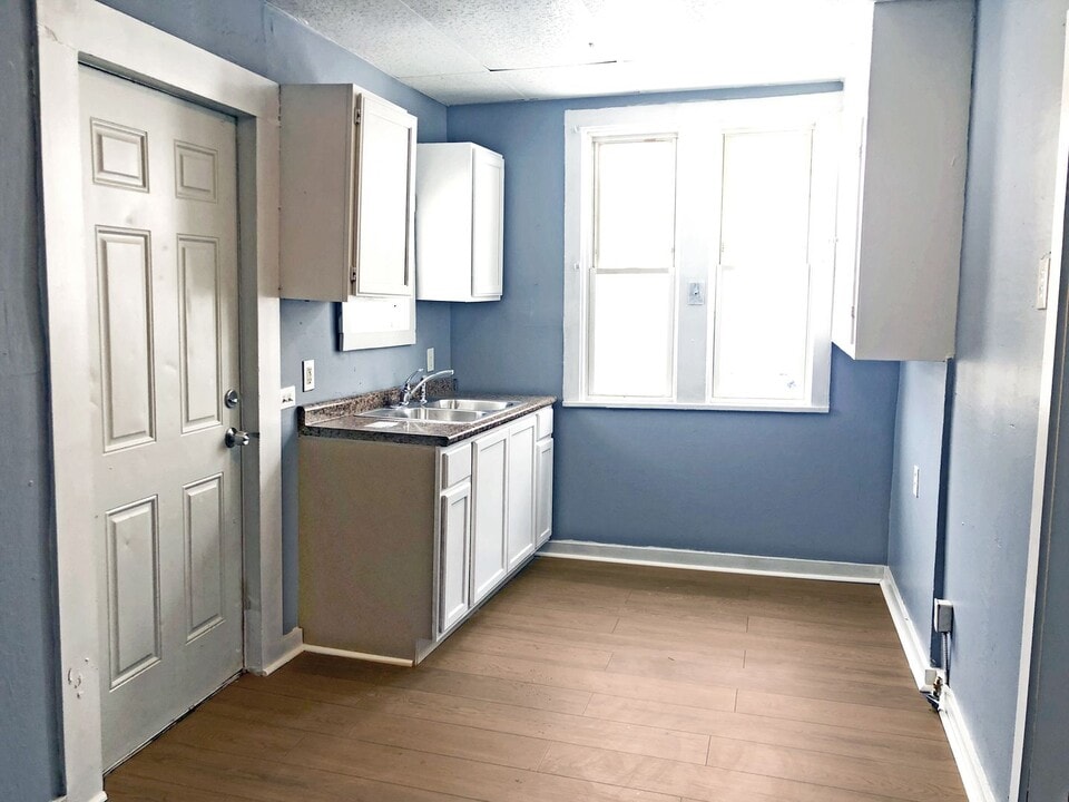 3206 W 50th St in Cleveland, OH - Building Photo