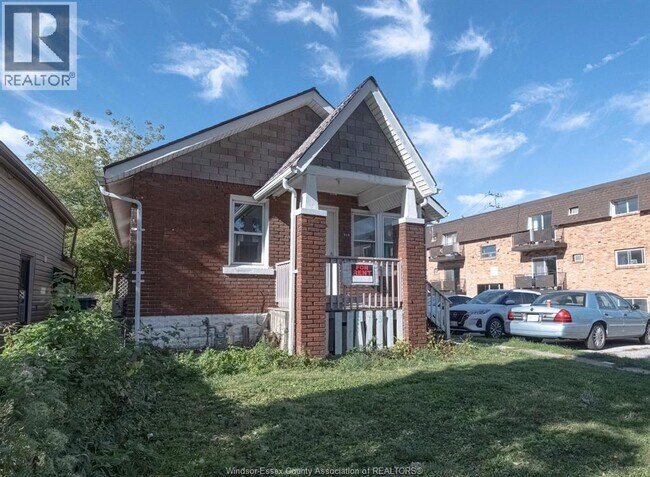 915 Josephine Ave in Windsor, ON - Building Photo - Building Photo