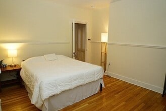 328 Washington St in Brookline, MA - Building Photo - Building Photo