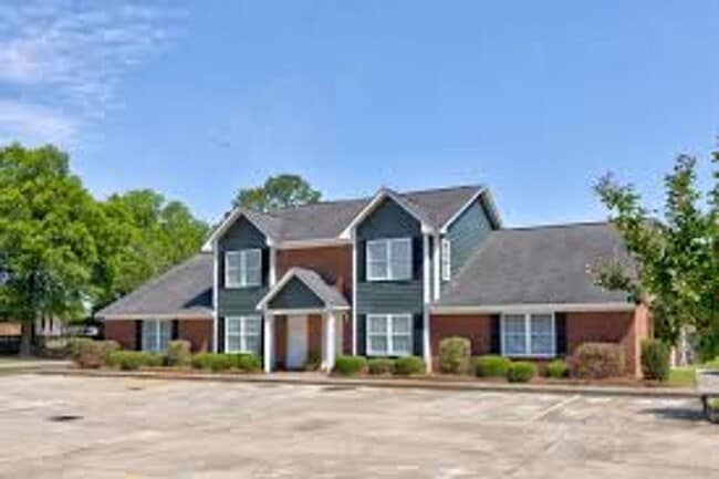 property at 2500 Barnesdale Wy