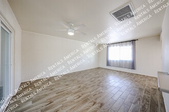 9939 W Alabama Ave in Sun City, AZ - Building Photo - Building Photo