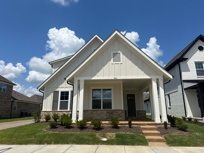 5661 Pleasant Pk Pl in Arlington, TN - Foto de edificio