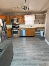 5655 W 2nd Ave in Lakewood, CO - Building Photo - Building Photo