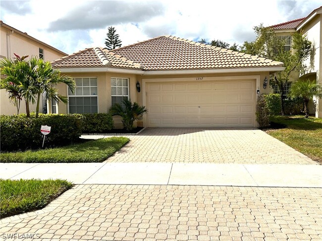 1357 Triandra Ln in Naples, FL - Building Photo - Building Photo