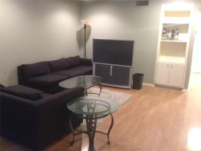 property at 2401 Leon St
