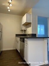 4124 N Eagle Rock Blvd, Unit 308 in Los Angeles, CA - Building Photo - Building Photo