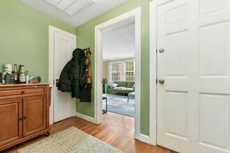 38 Nathan Rd in Waltham, MA - Building Photo - Building Photo