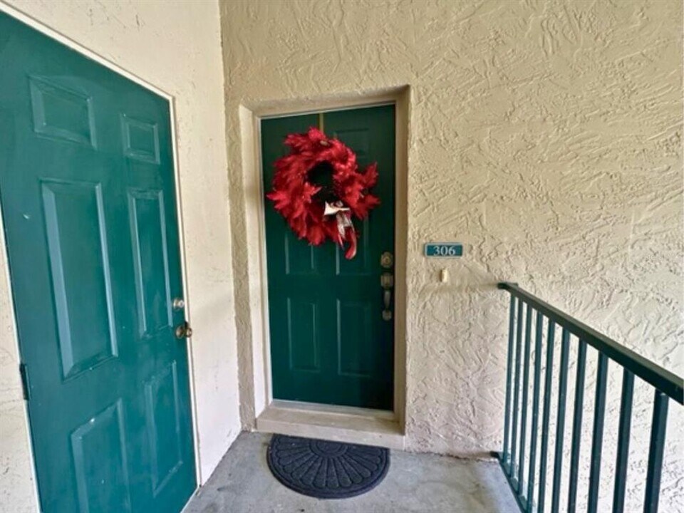 306 Eagle Pond Dr in Winter Haven, FL - Foto de edificio