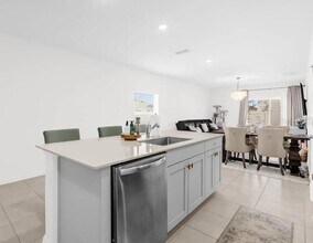 509 Sea Turtle Ln in Haines City, FL - Building Photo - Building Photo