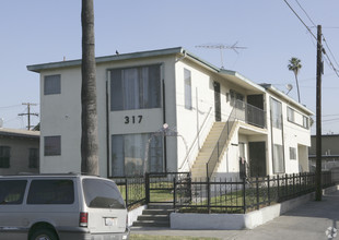 317 W 76th St in Los Angeles, CA - Building Photo - Building Photo