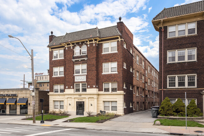 Plateau in Cleveland, OH - Foto de edificio - Building Photo