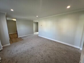 1306 Calle Bouganvilla in Thousand Oaks, CA - Building Photo - Building Photo