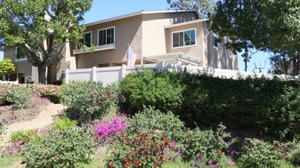 13551 Comuna Dr in Poway, CA - Building Photo