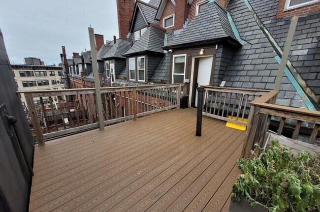 property at 1402 Beacon St