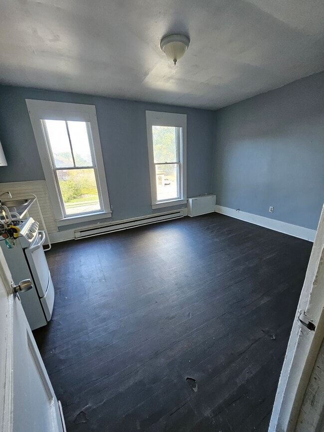 227 W 18th St in Erie, PA - Building Photo - Building Photo